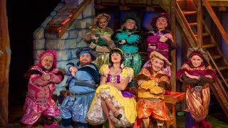 Lucy Ireland (Snow White, centre) and The Magnificent Seven - Theatre Royal Nottingham (Whitefoot Photography)